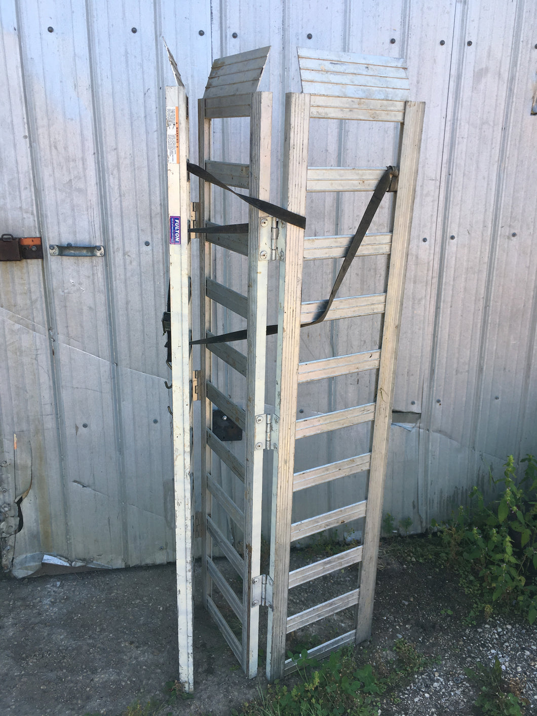 Tri-fold Aluminum Ramps