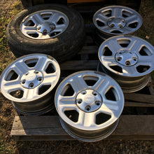 Load image into Gallery viewer, Jeep JK RIMS